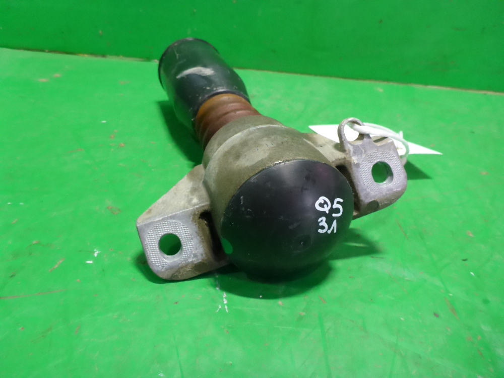 Опора заднего амортизатора
