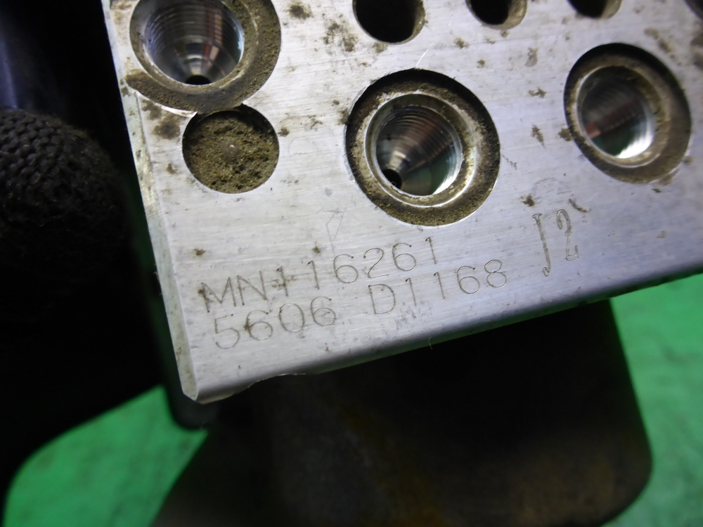 Блок ABS (насос)