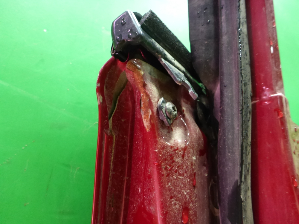 Дверь задняя левая