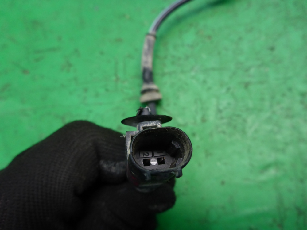 Датчик ABS задний правый