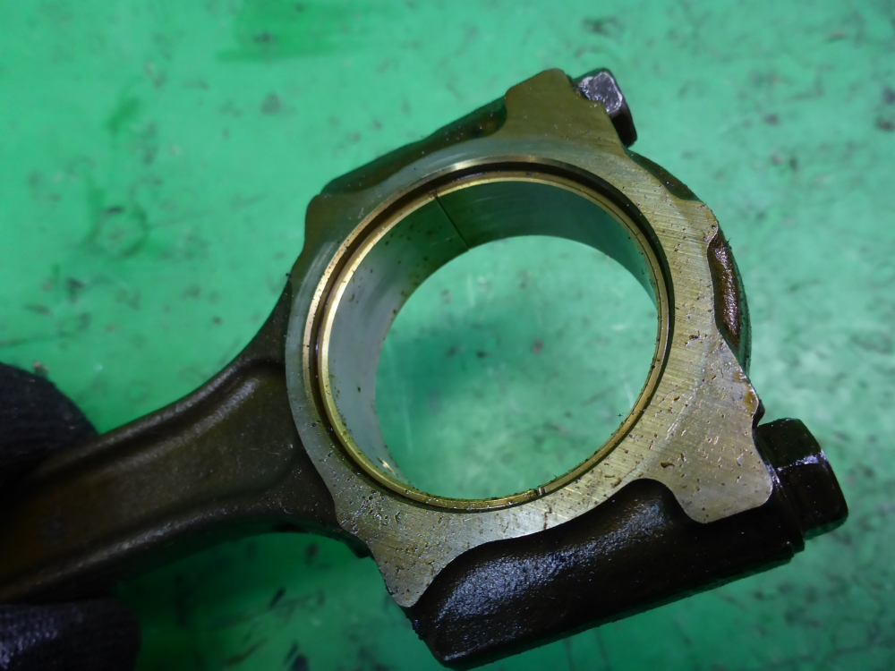 Поршень с шатуном