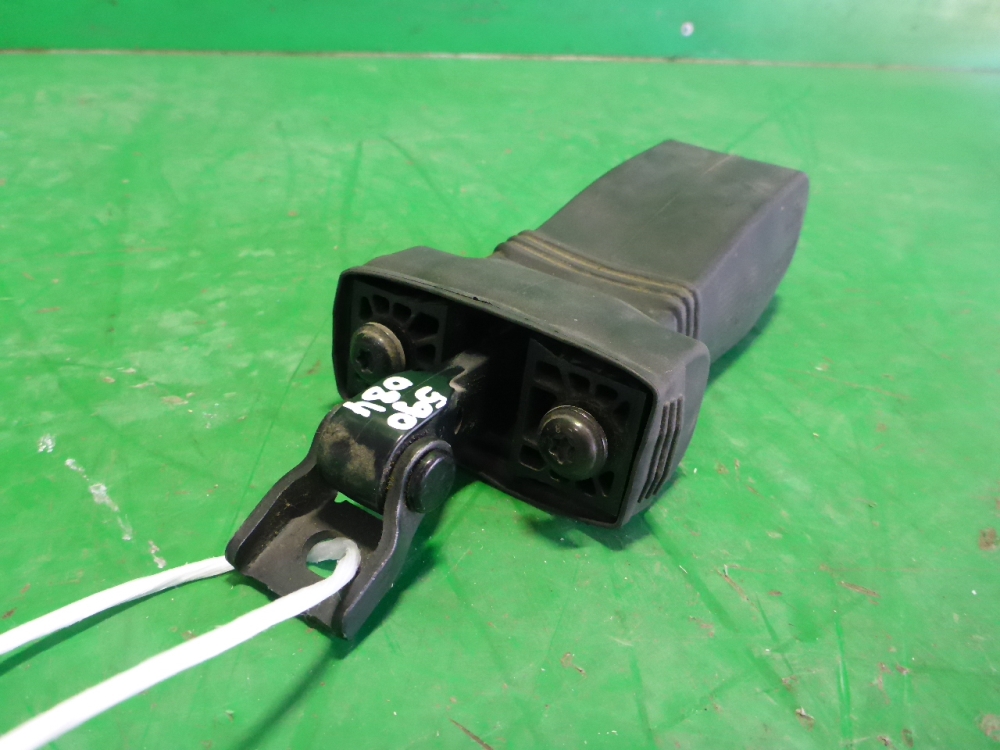 Ограничитель двери