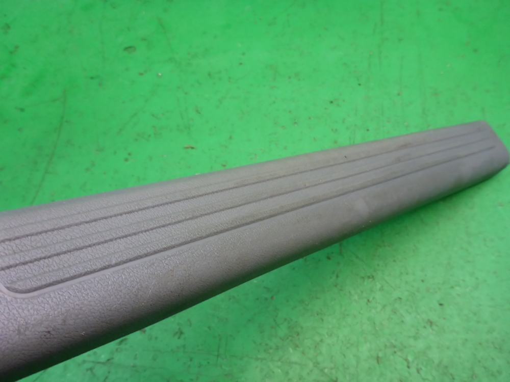 Накладка порога (внутренняя)