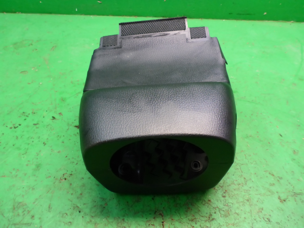 Кожух рулевой колонки