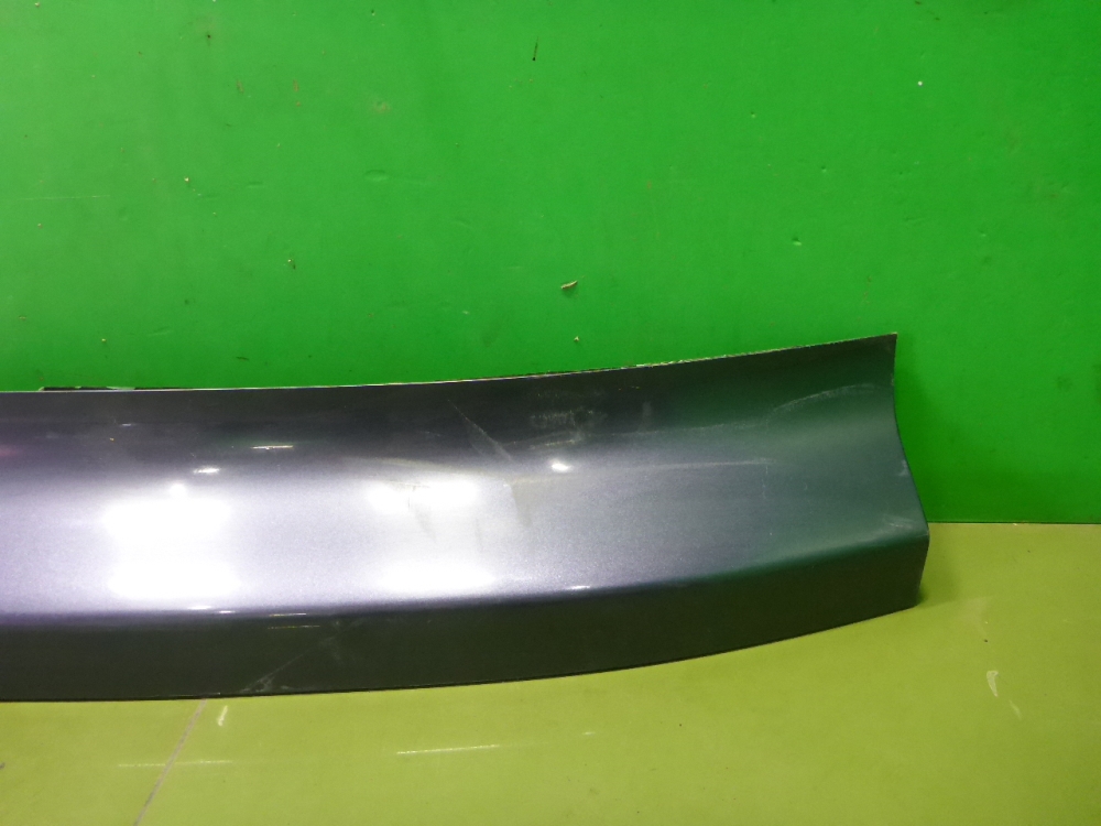 Накладка двери багажника