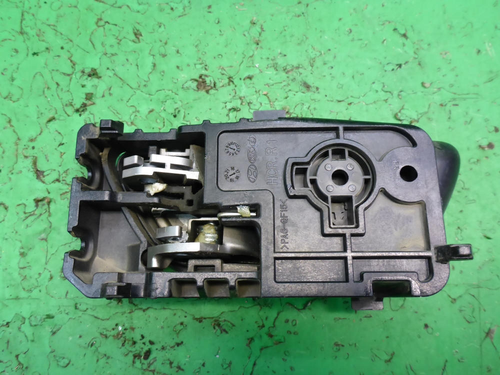 Ручка двери задней внутренняя правая