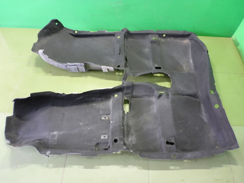 Покрытие напольное (ковролин)