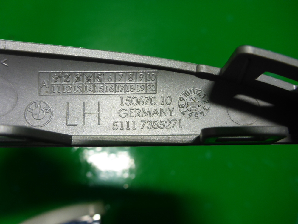 Накладка переднего бампера левая