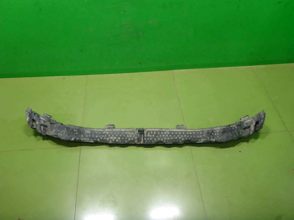 Наполнитель переднего бампера