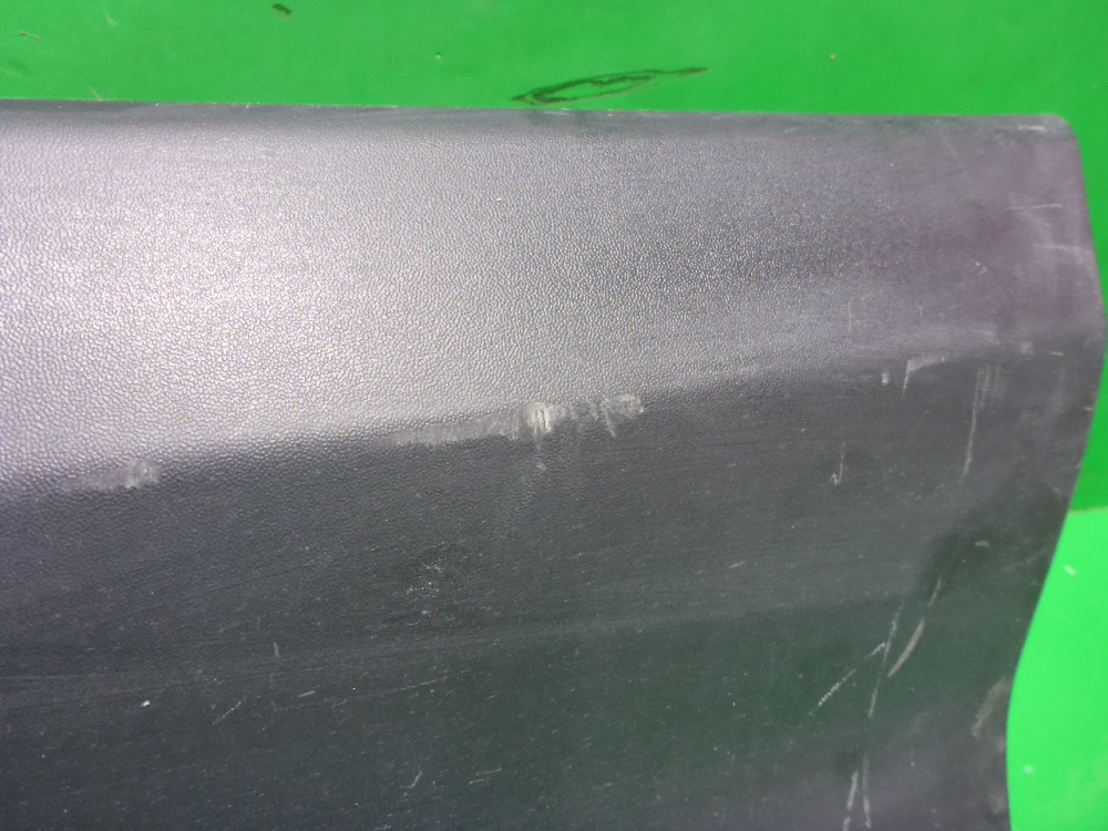 Накладка двери задней левой