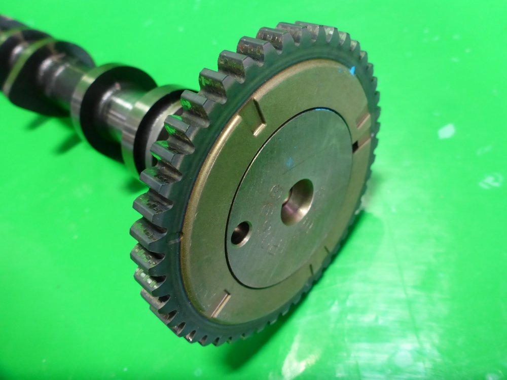 Распредвал выпускной