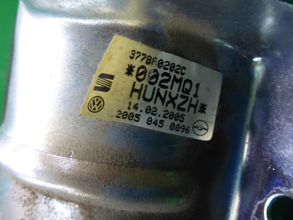 Подушка безопасности пассажирская (в торпедо)