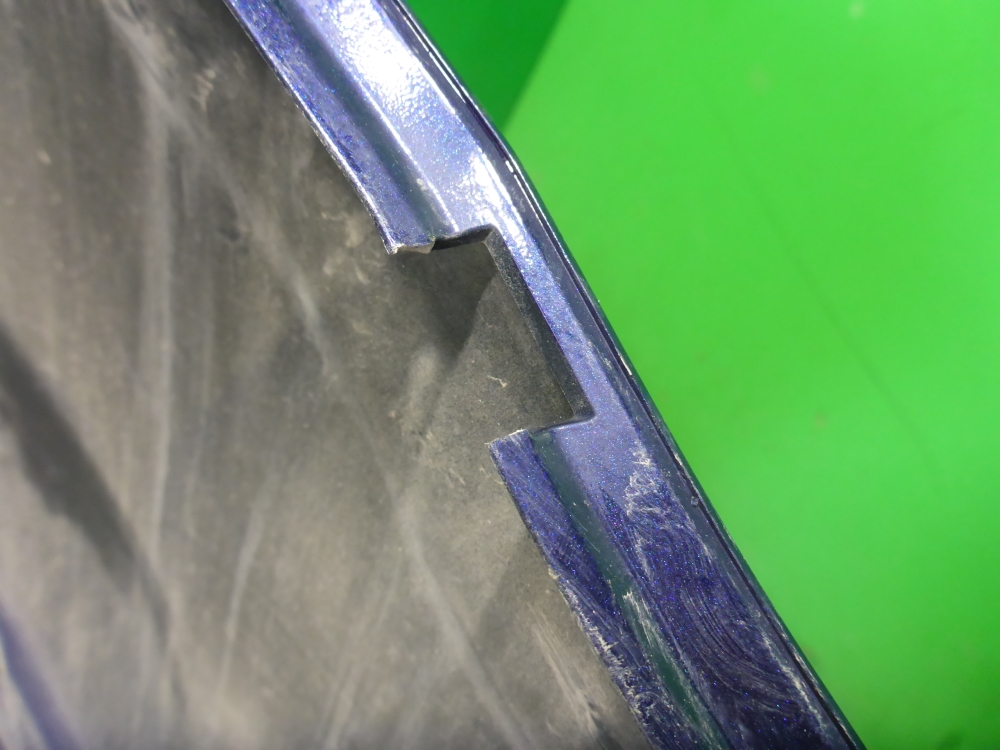 Бампер задний