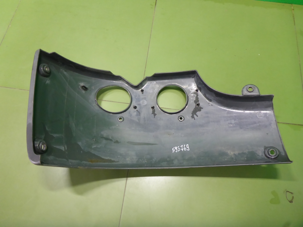 Угол бампера левый