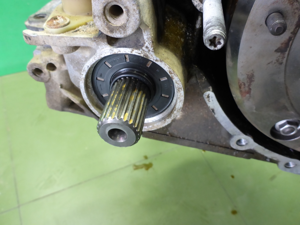 АКПП (автоматическая коробка переключения передач)