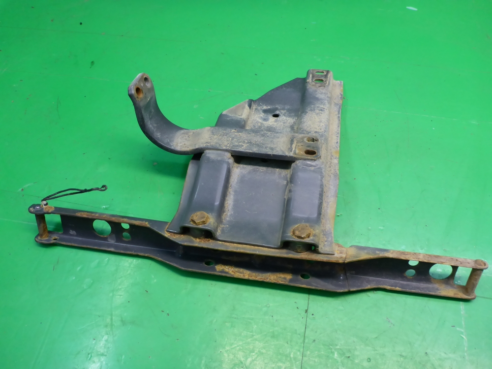 Кронштейн (сопут. товар)