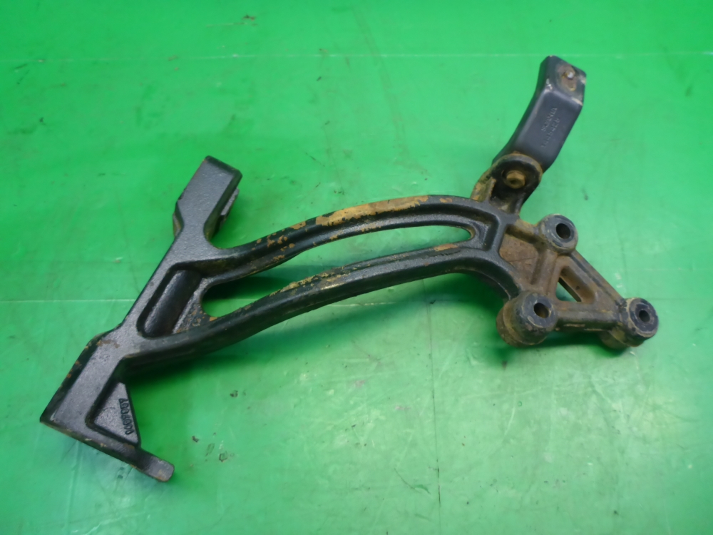 Кронштейн (сопут. товар)