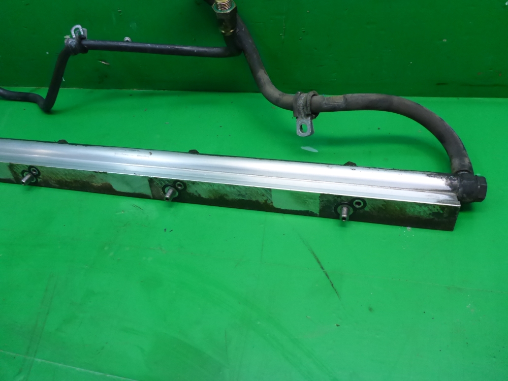 Рейка топливная (рампа)