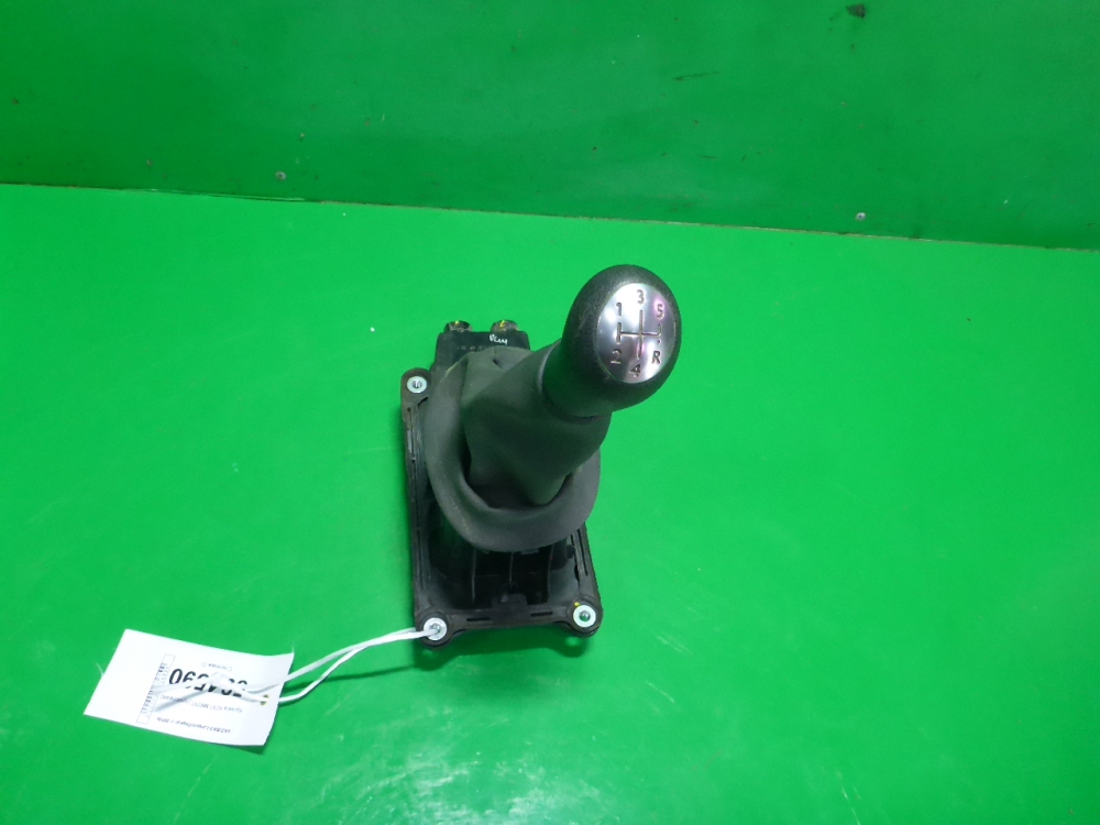 Кулиса МКПП / АКПП