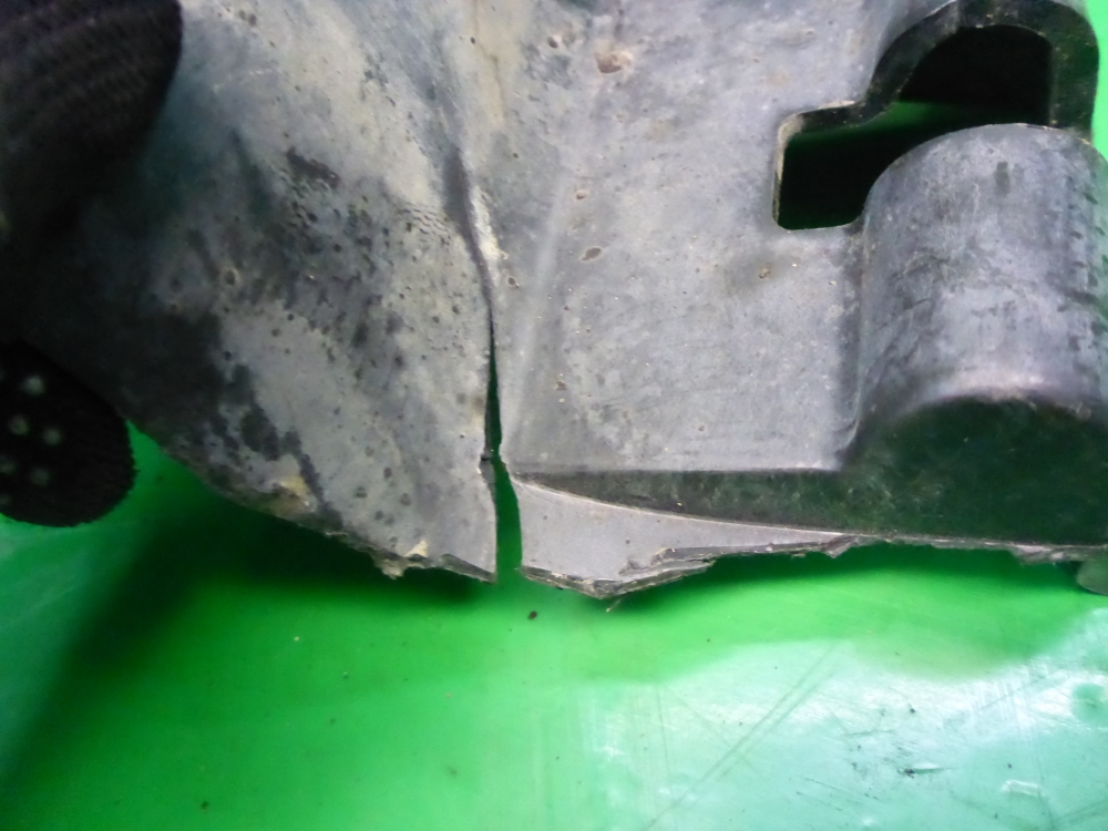 Защита антигравийная