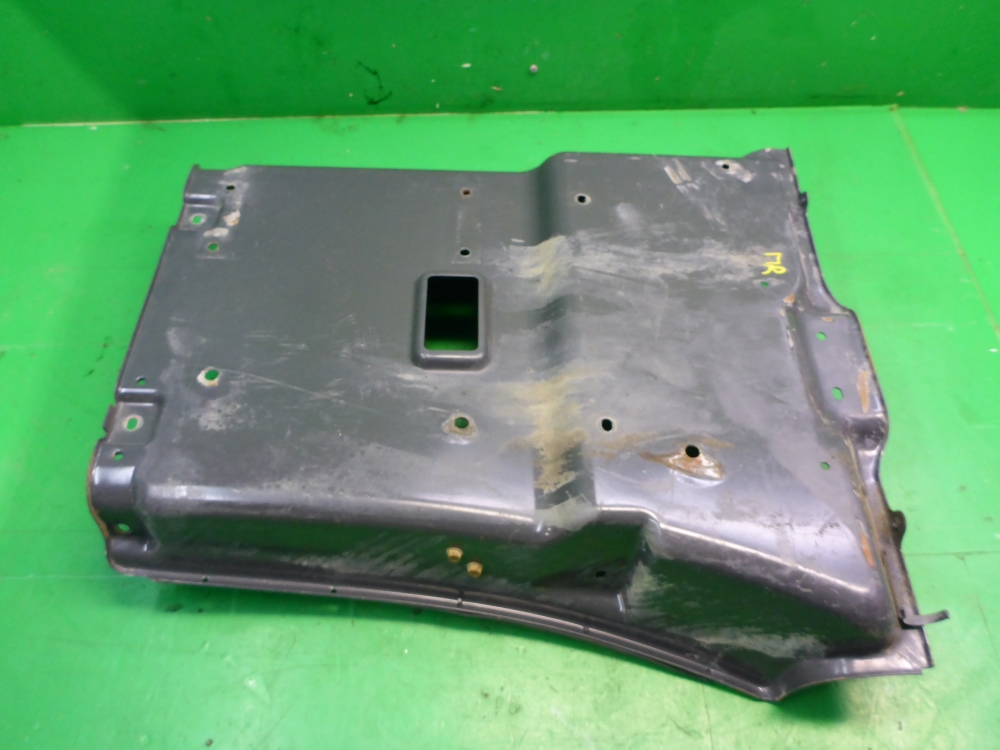 Подножка правая