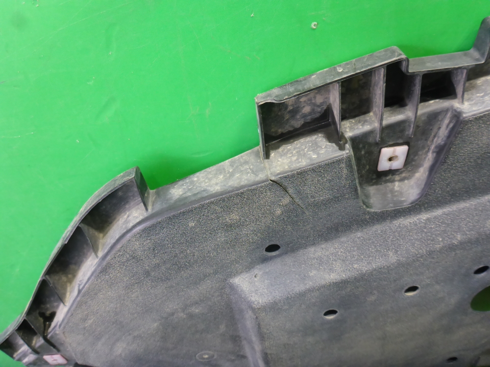 Защита антигравийная