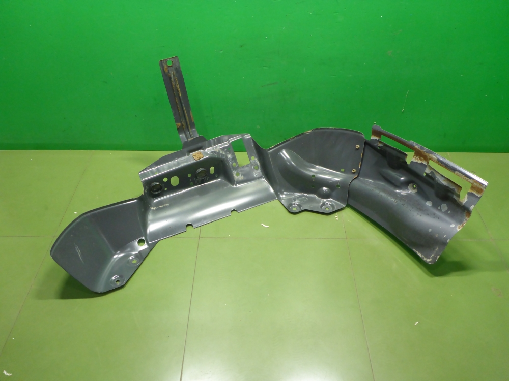 Локер передний левый