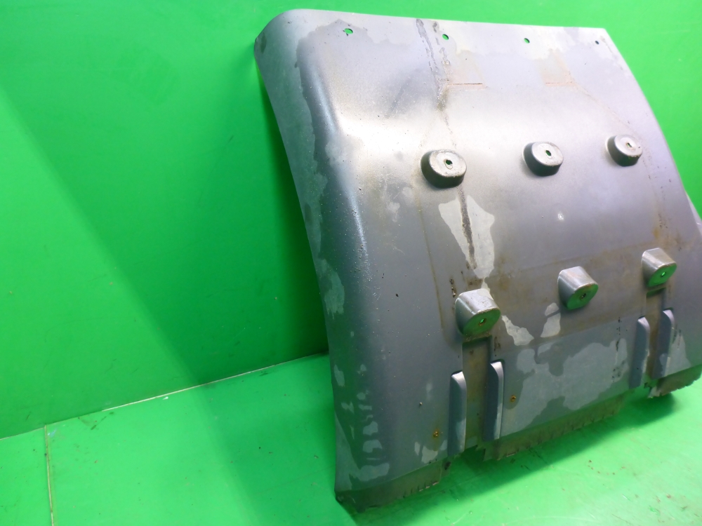 Крыло заднее передняя часть