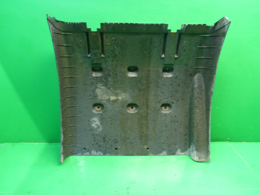 Крыло заднее передняя часть