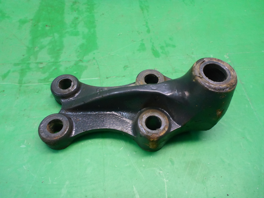 Кронштейн (сопут. товар)