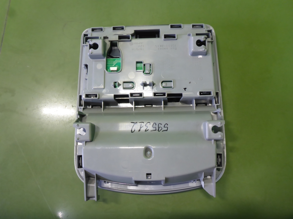 Плафон салонный