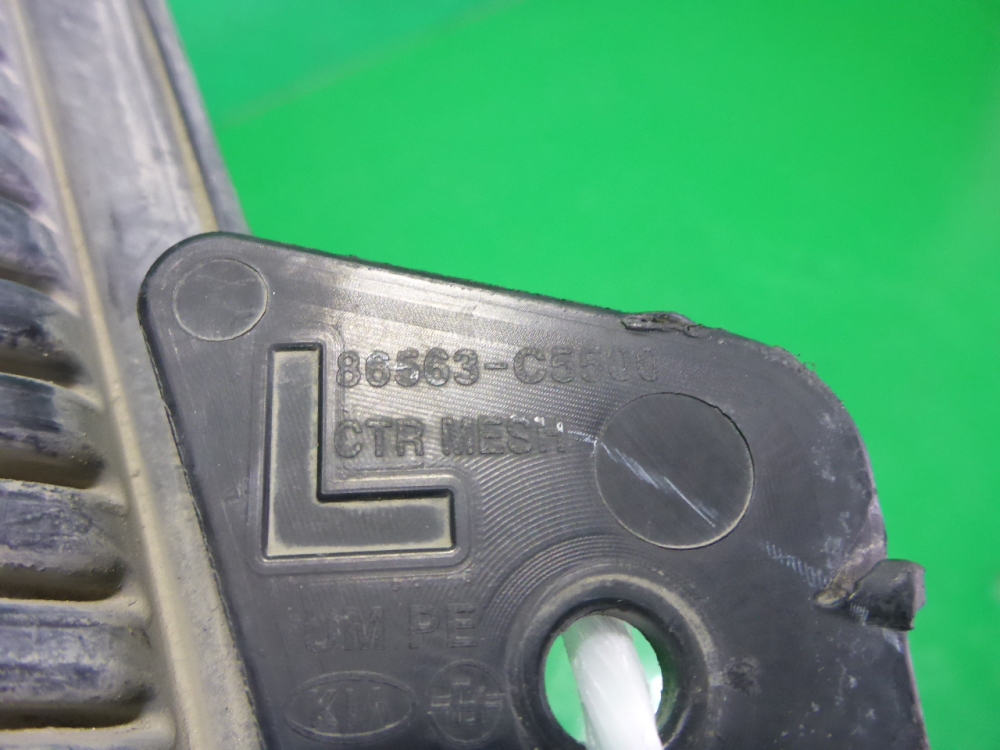 Решетка в бампер левая