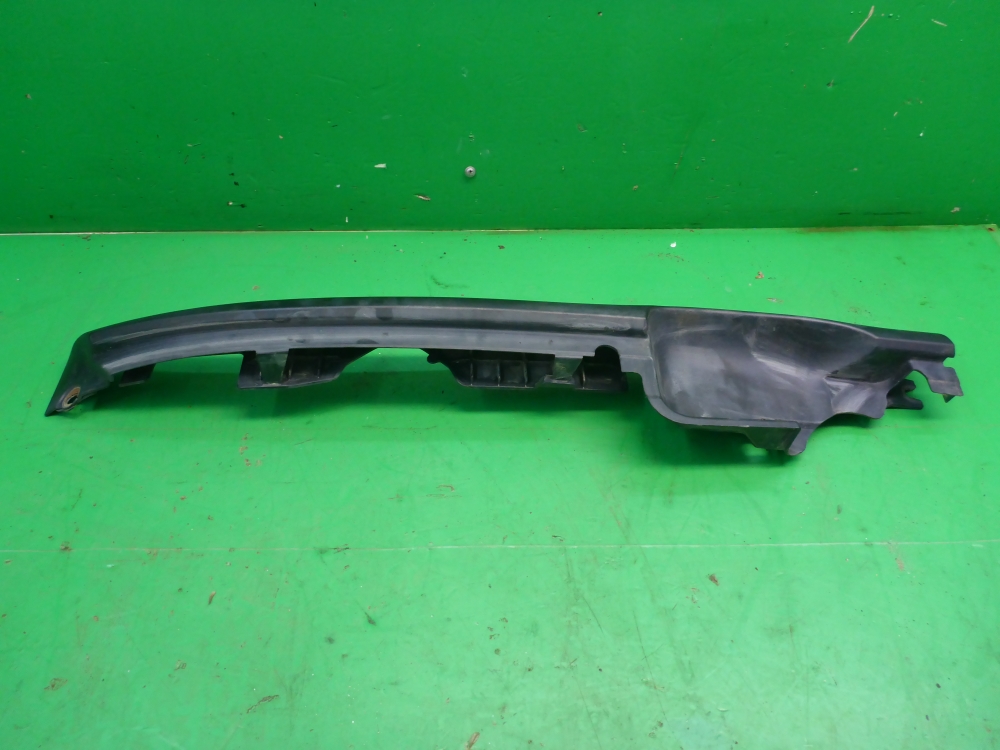 Решетка стеклоочистителей (Жабо)