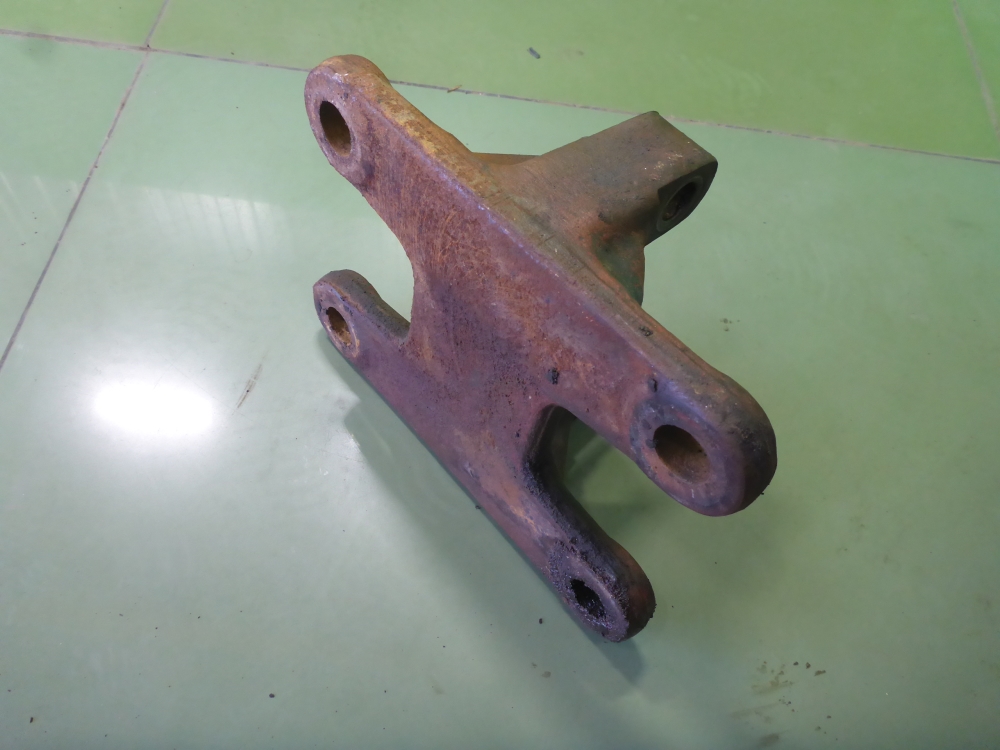 Кронштейн (сопут. товар)