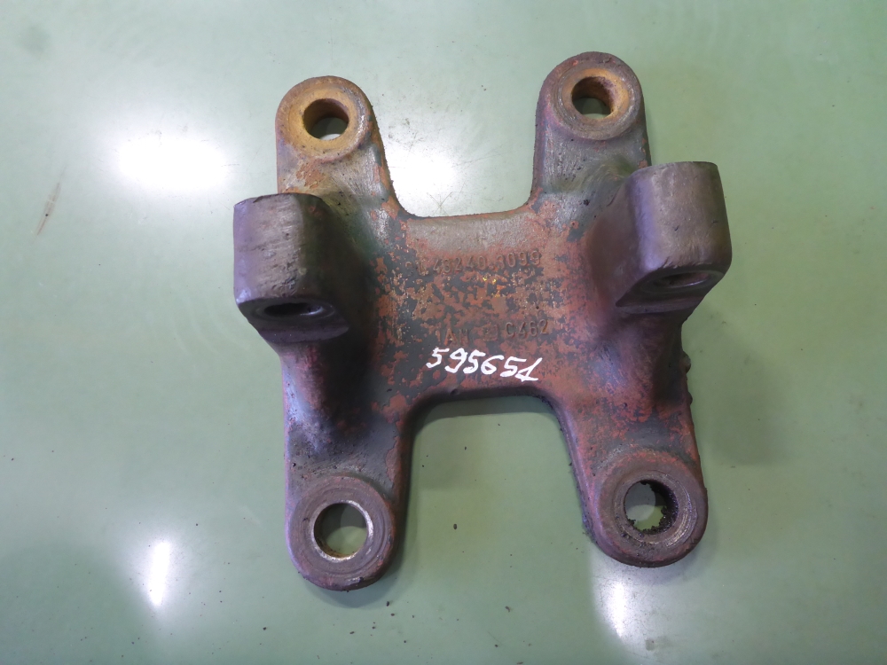 Кронштейн (сопут. товар)