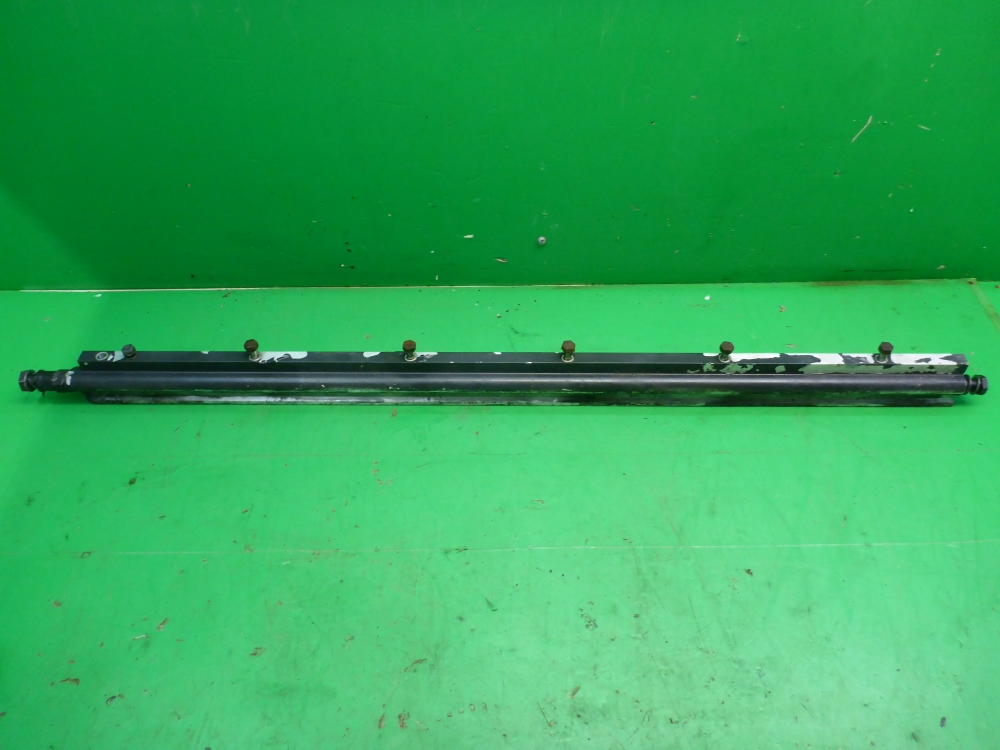 Рейка топливная (рампа)