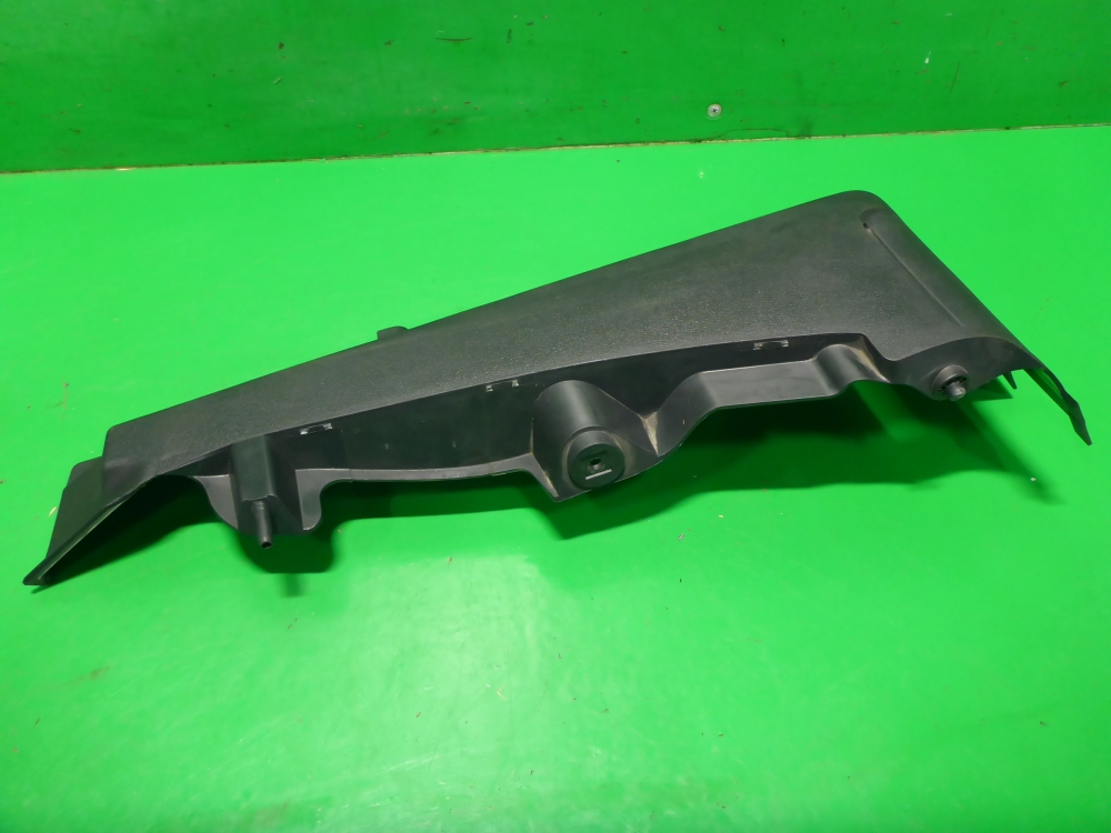 Держатель задней полки