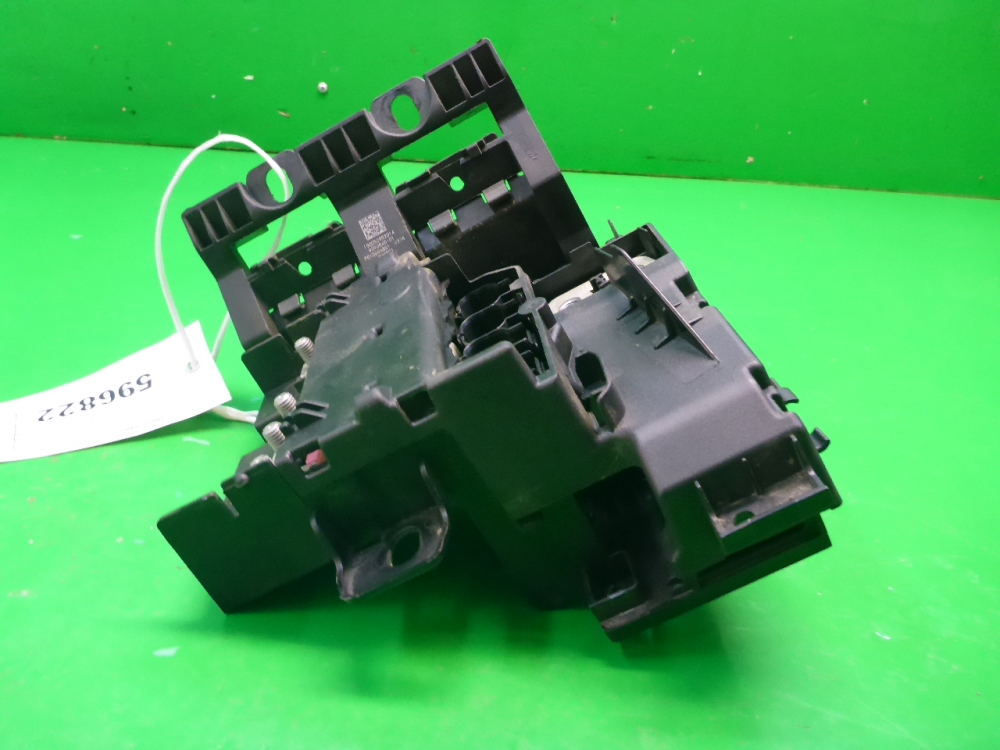 Блок предохранителей