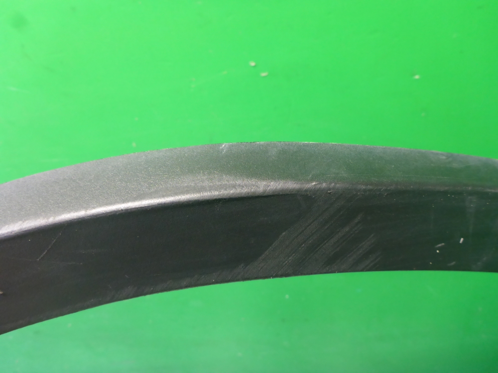 Накладка заднего крыла правого