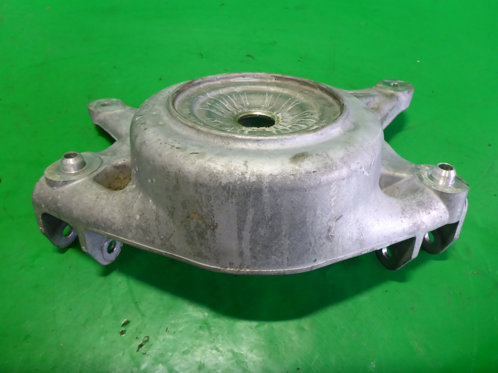 Кронштейн (сопут. товар)