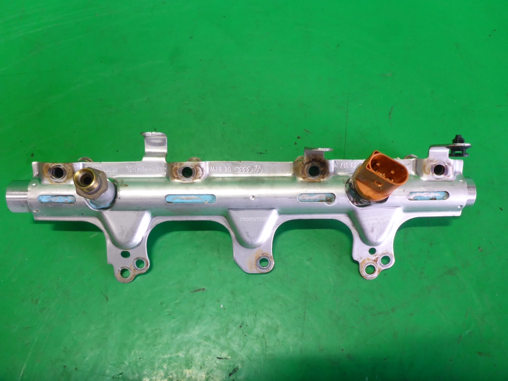 Рейка топливная (рампа)