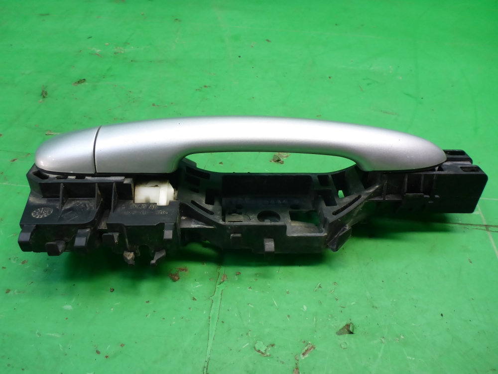 Ручка двери задней наружная