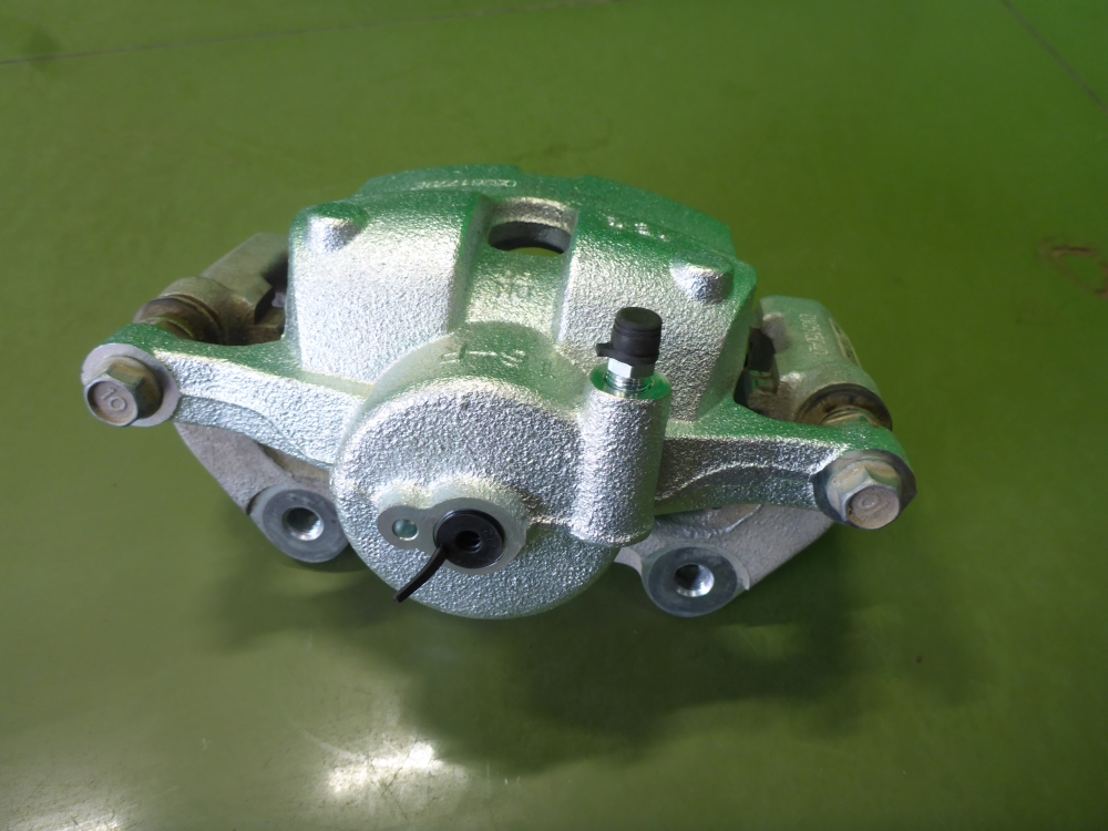 Суппорт передний правый