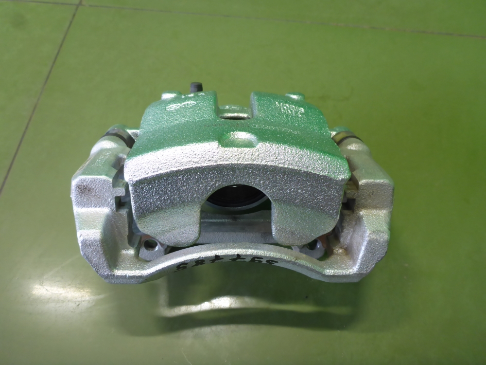 Суппорт передний правый