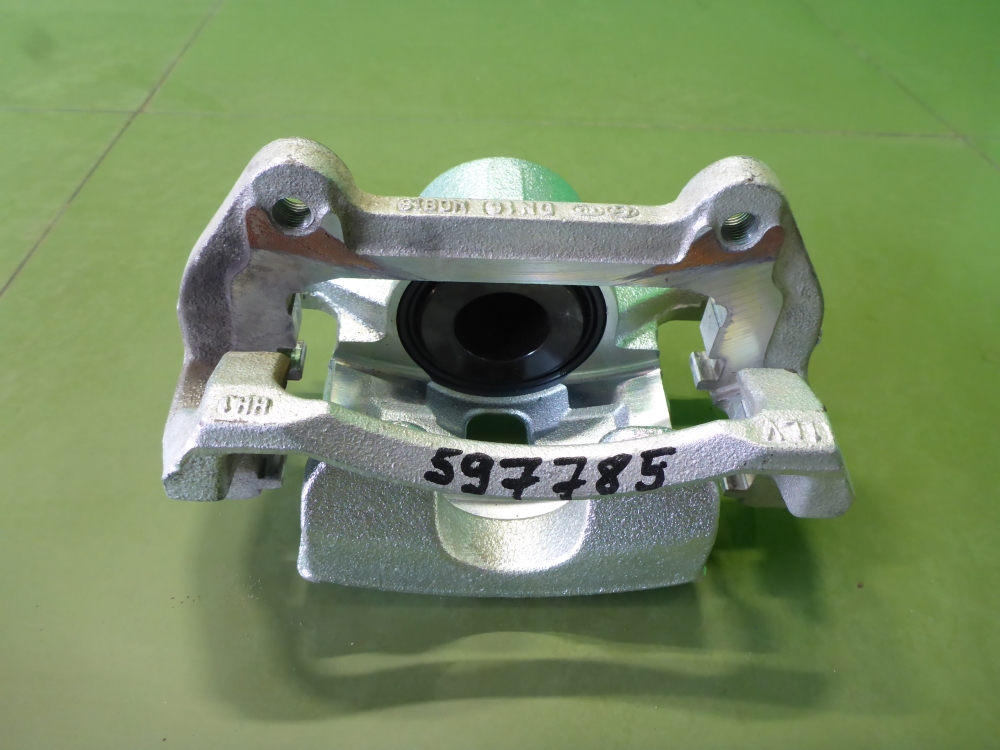 Суппорт передний правый