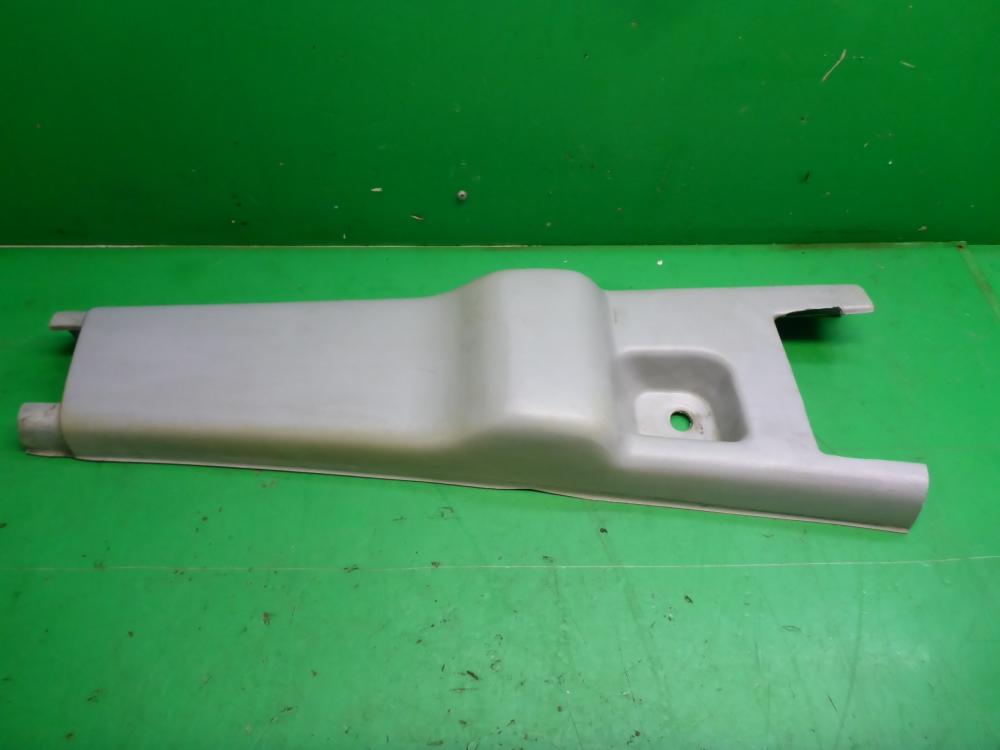 Обшивка стойки