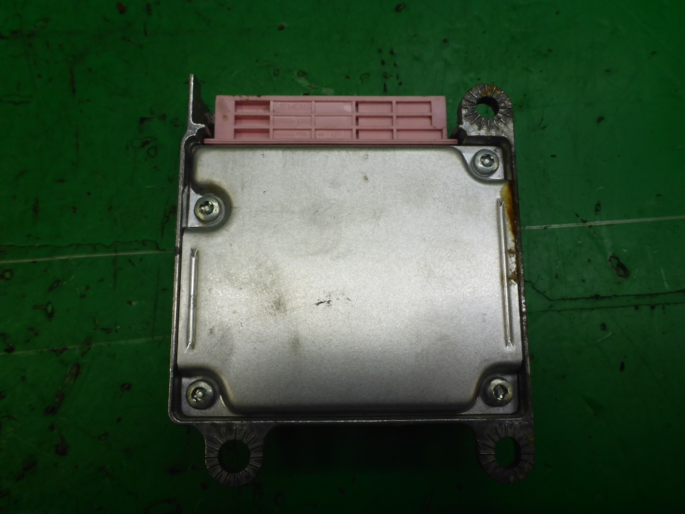 Блок управления подушек безопасности (AIR BAG)