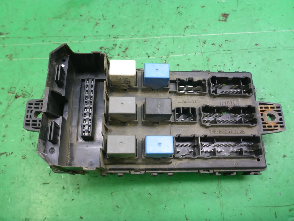 Блок предохранителей