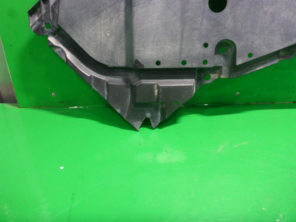 Защита антигравийная