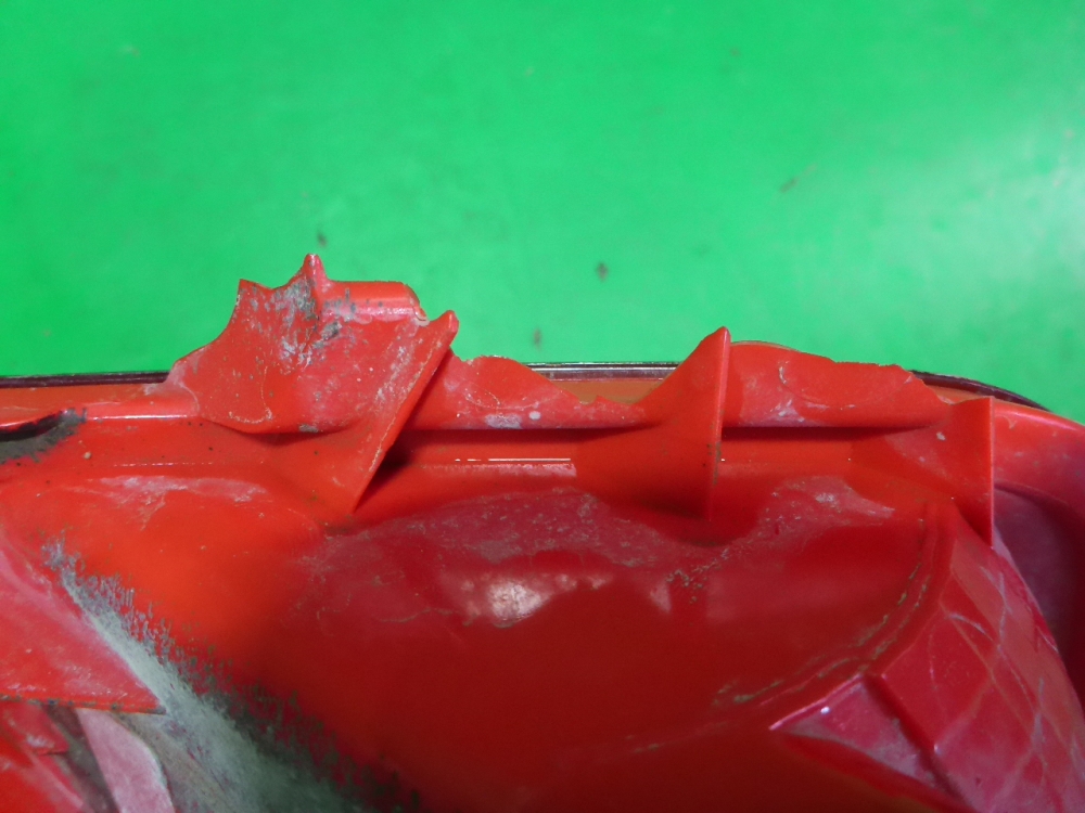 Фонарь задний в бампер левый